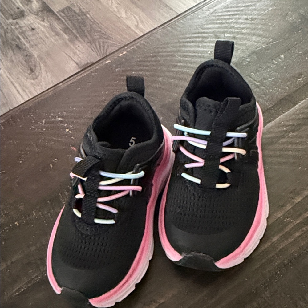 Wonder Nation toddler Pink crocs and athletic works tennis shoes - Picture 2 of 4